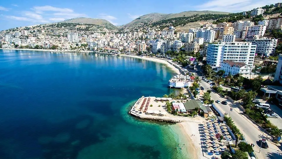 Beautifull Holiday Apartment Larisa Sarande