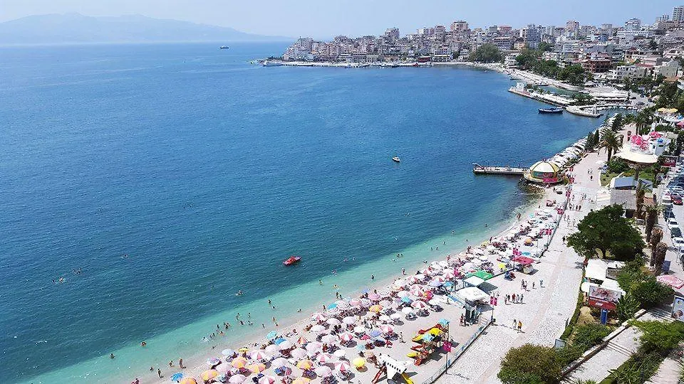 Beautifull Holiday Apartment Larisa Sarande